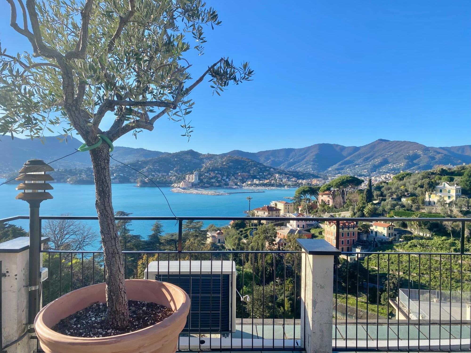 Welcome Riviera - Paradiso 12-Ultimo Restauro Nel 2025-Vista Mare Stupenda-Balcone Con Vista Meravigliosa Piu' Terrazza Solarium Sovrastante Di 70 Mq Esterna Rapallo Exteriör bild