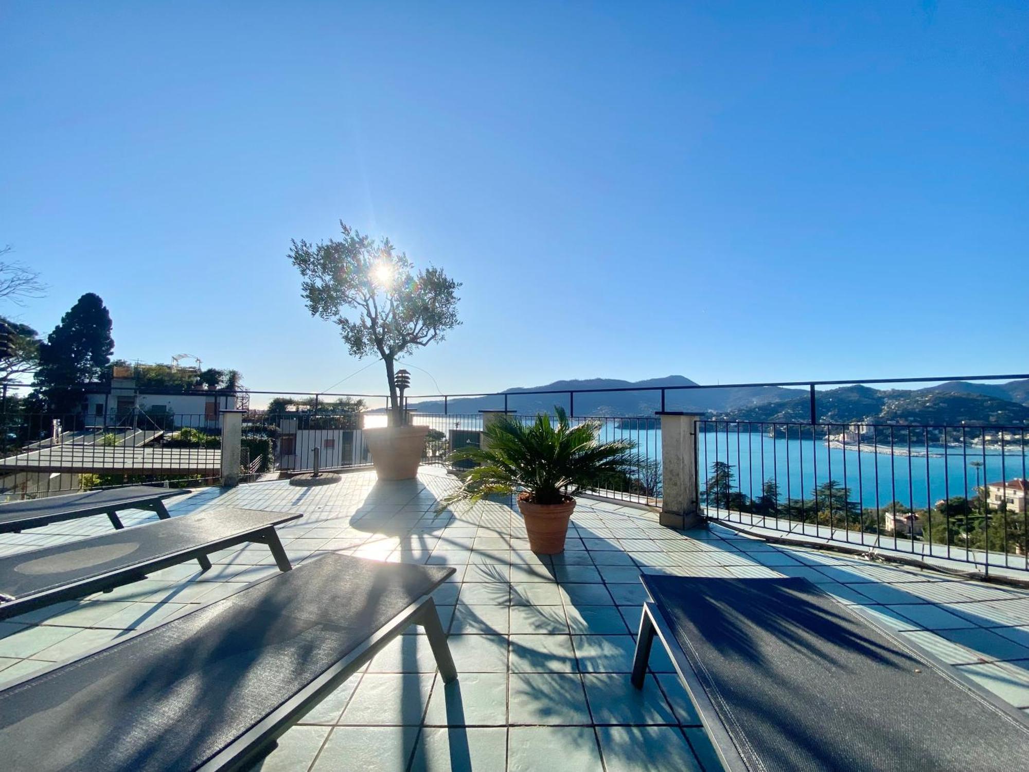 Welcome Riviera - Paradiso 12-Ultimo Restauro Nel 2025-Vista Mare Stupenda-Balcone Con Vista Meravigliosa Piu' Terrazza Solarium Sovrastante Di 70 Mq Esterna Rapallo Exteriör bild
